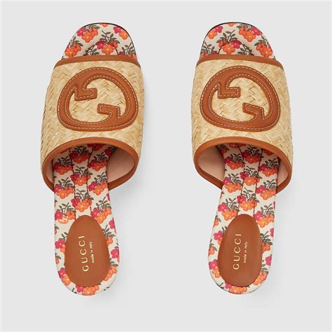 sandalo slider donna gucci|gucci sandali slider.